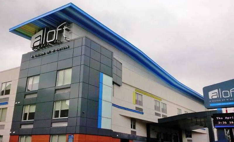 Aloft Hotel Calgary University