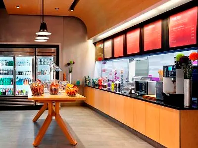 Aloft Hotel Calgary University Canada